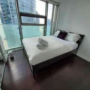 Luxury 2bed Downtown Toronto