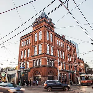 The Broadview Отель